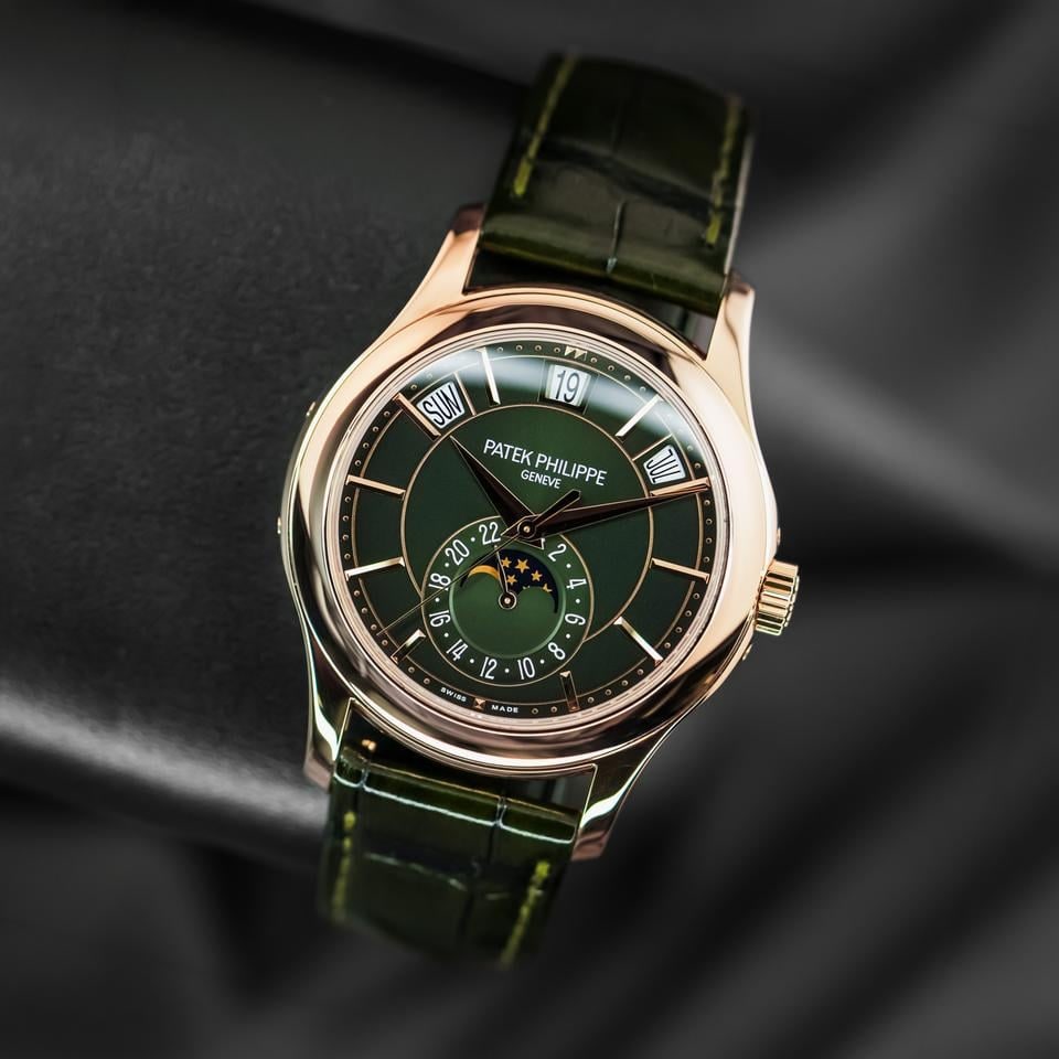 Patek Philippe Annual Calendar kompletní sada krabice a papíry výborný stav, 5205R-011 — 1 z 14