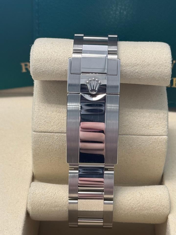 Rolex Yacht Master 40 modrý ciferník, 126622 — 2 z 5