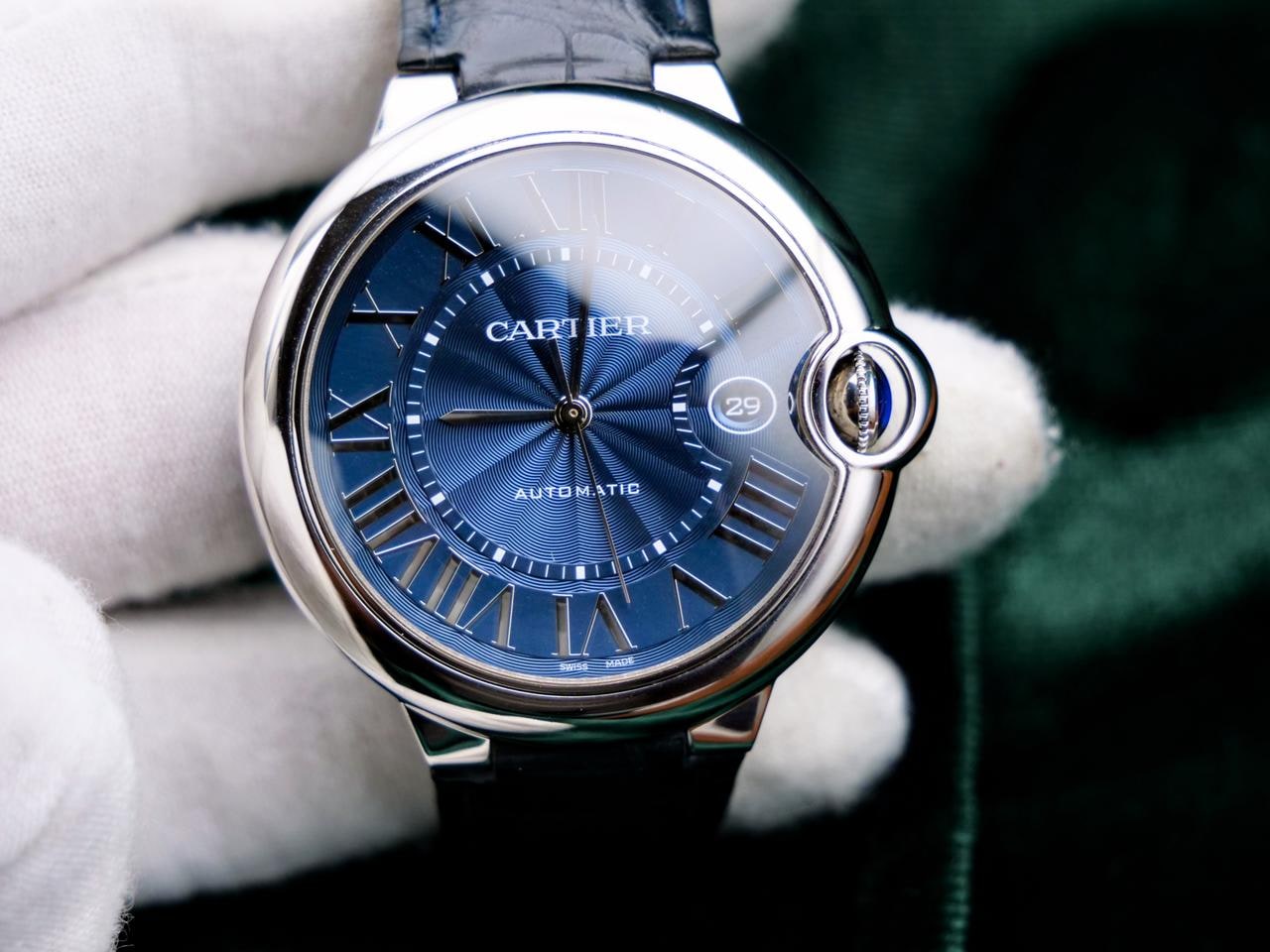 Cartier Ballon Bleu de Cartier s krabičkou a doklady 2023, WSBB0027 — 1 z 18