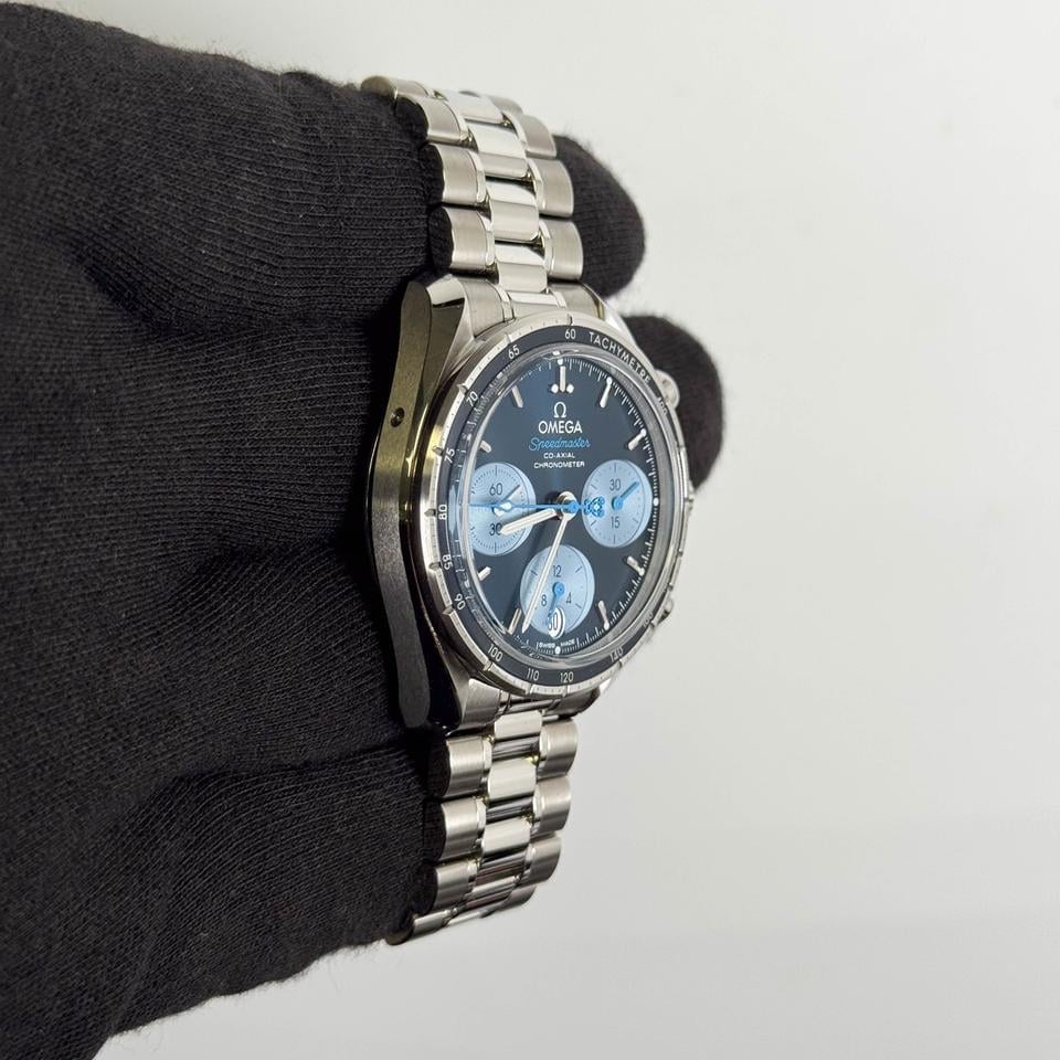 Omega Speedmaster Orbis Edition 38 mm blaues Zifferblatt, 324.30.38.50.03.002 — 2 von 6