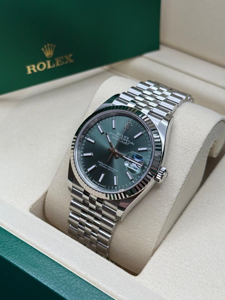 Rolex Datejust 36 zelený indexový ciferník ocelové fluted luneta jubilee náramek zcela nové 2026, 126234 — 2 z 8