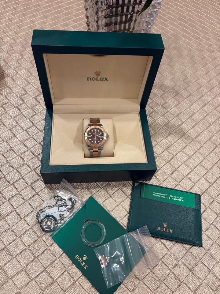 Rolex Yacht-Master 37, 268621 — 2 of 7