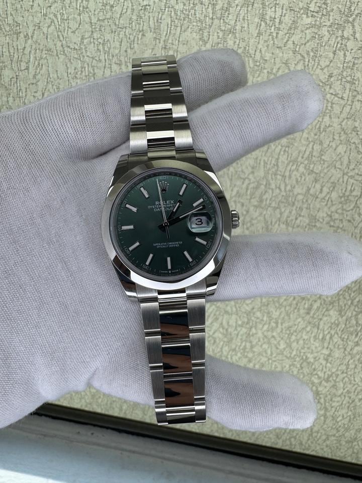 Rolex Datejust 41mm mátově zelený nenošený zcela nový 2026, 126300 — 2 z 8