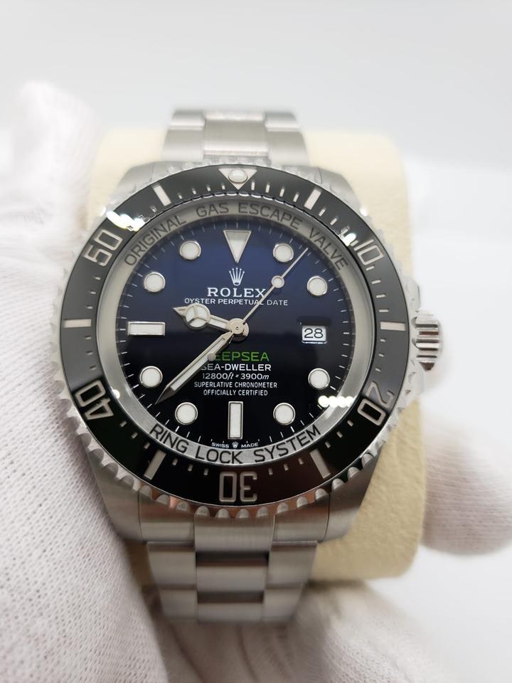 Rolex Sea Dweller Deepsea James Cameron Brandneu 2026, 136660 — 1 von 11