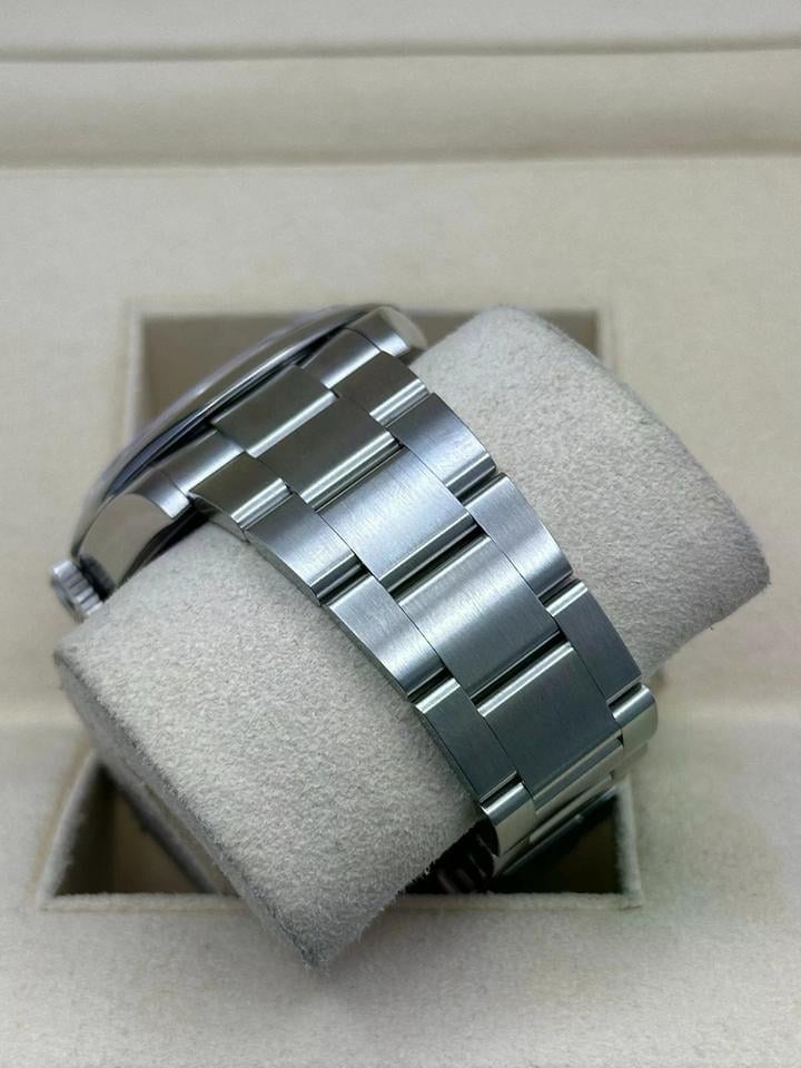 Rolex Oyster Perpetual Candy Pink Dial New Style Box 2025, 134300 — 2 of 7