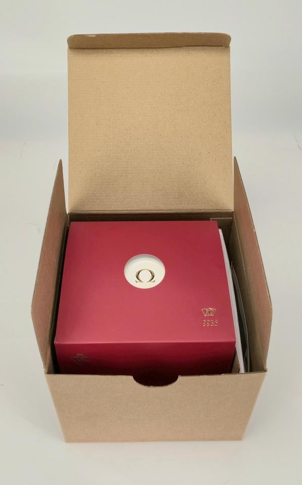 Omega Speedmaster Milano Cortina Sonderausgabe 38 mm weißes Zifferblatt Stahlarmband Full Set, 522.30.38.50.04.002 — 2 von 19