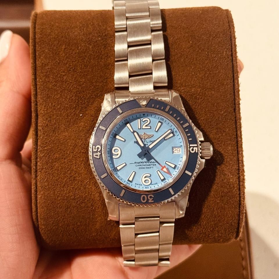 Breitling Superocean 36 Full Set Neuwertiger Zustand, A17316D81C1A1 — 1 von 10
