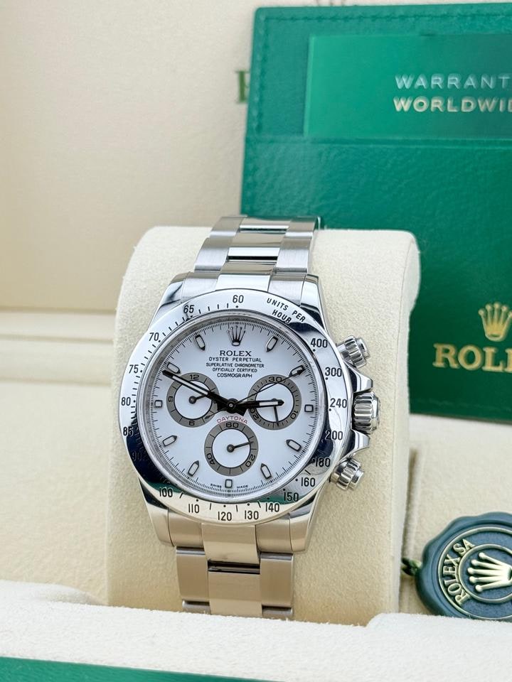 Rolex Daytona 40 mm, stainless steel, white dial, Oyster bracelet, excellent condition, 116520 — 1 of 6