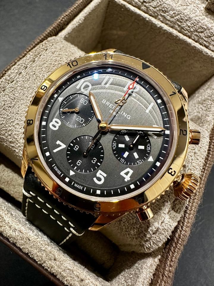 Breitling Super AVI Classic AVI Chronograph 42 P 51 Mustang Unworn Full Set, R233801A1B1X1 — 1 of 8