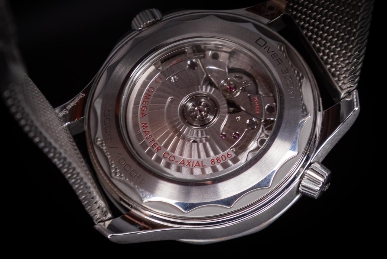 Omega Seamaster Diver 300M, 210.30.42.20.01.010 — 2 z 10