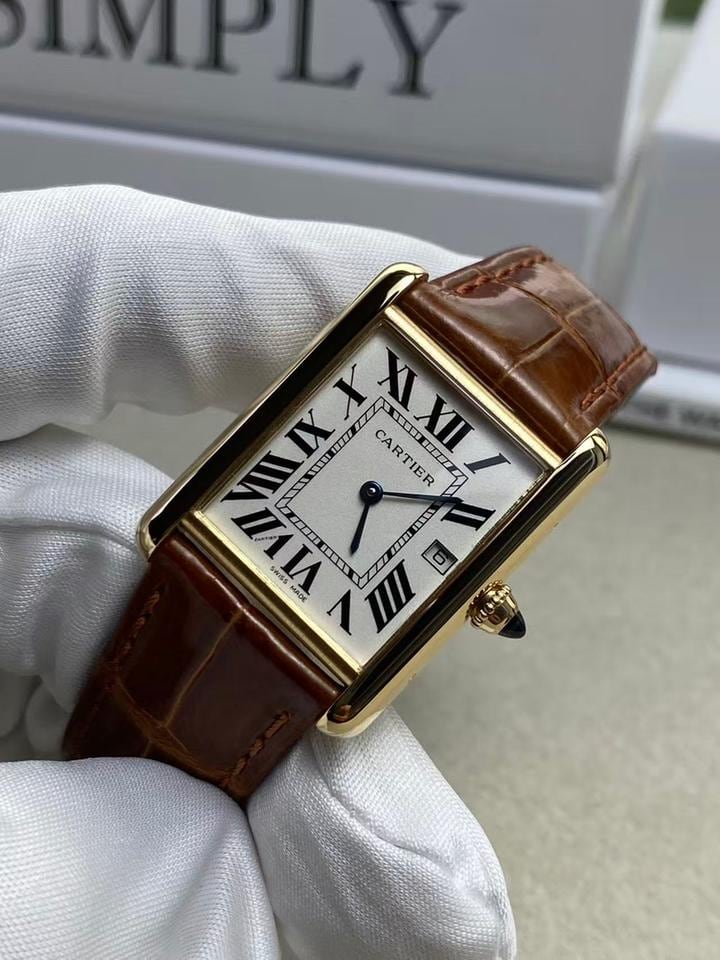 Cartier Tank Louis Cartier kompletní sada, W1529756 — 2 z 11