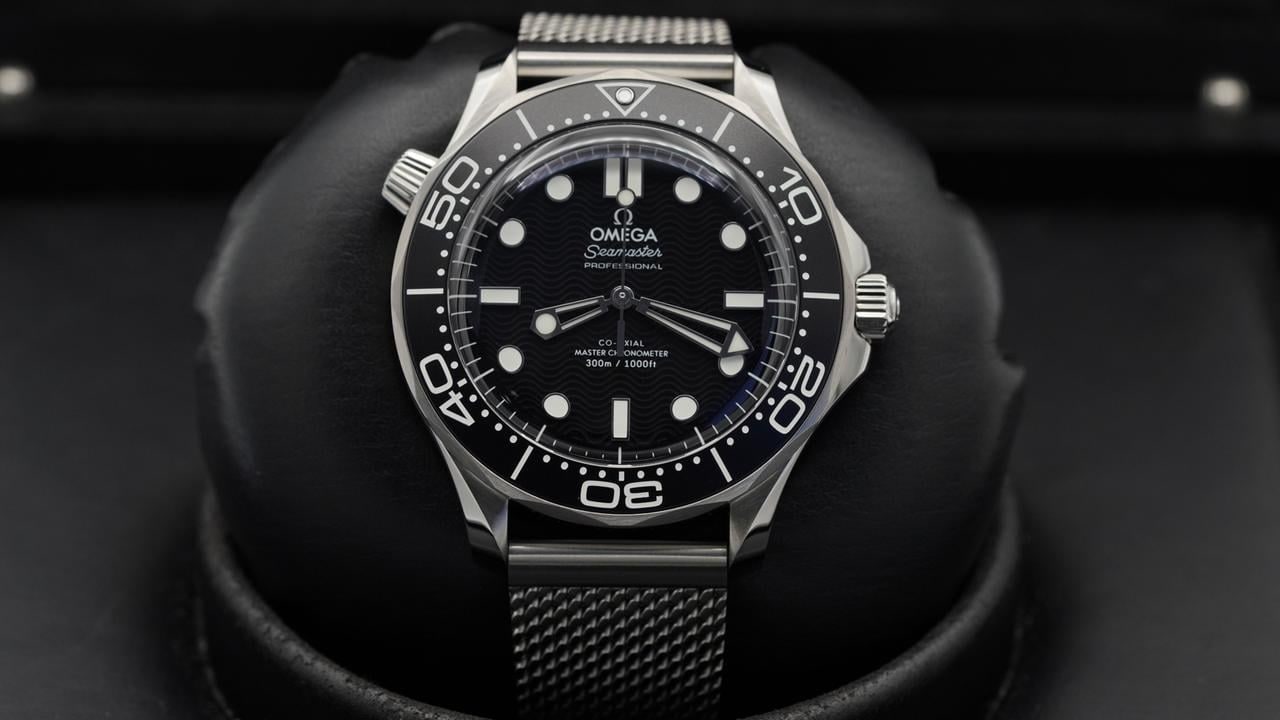 Omega Seamaster Diver 300M 2026, 210.30.42.20.01.010 — 1 z 11