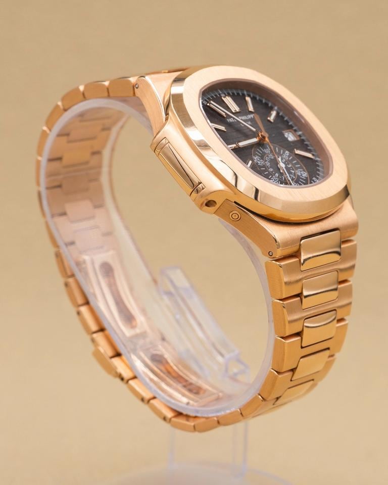 Patek Philippe Nautilus Černý gradientní ciferník náramek 2016, 5980/1R-001 — 2 z 6