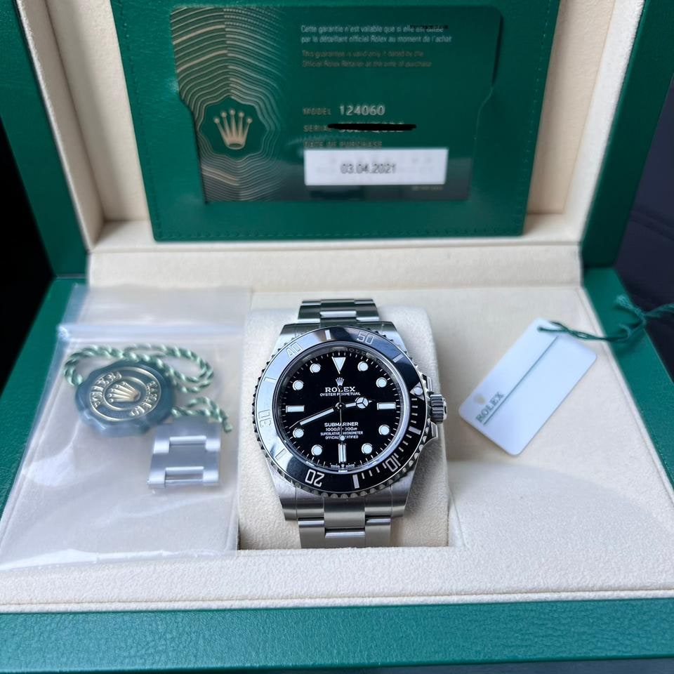 Rolex Submariner No Date 41mm Černé hodinky Full Set 2021, 124060 LN — 1 z 12