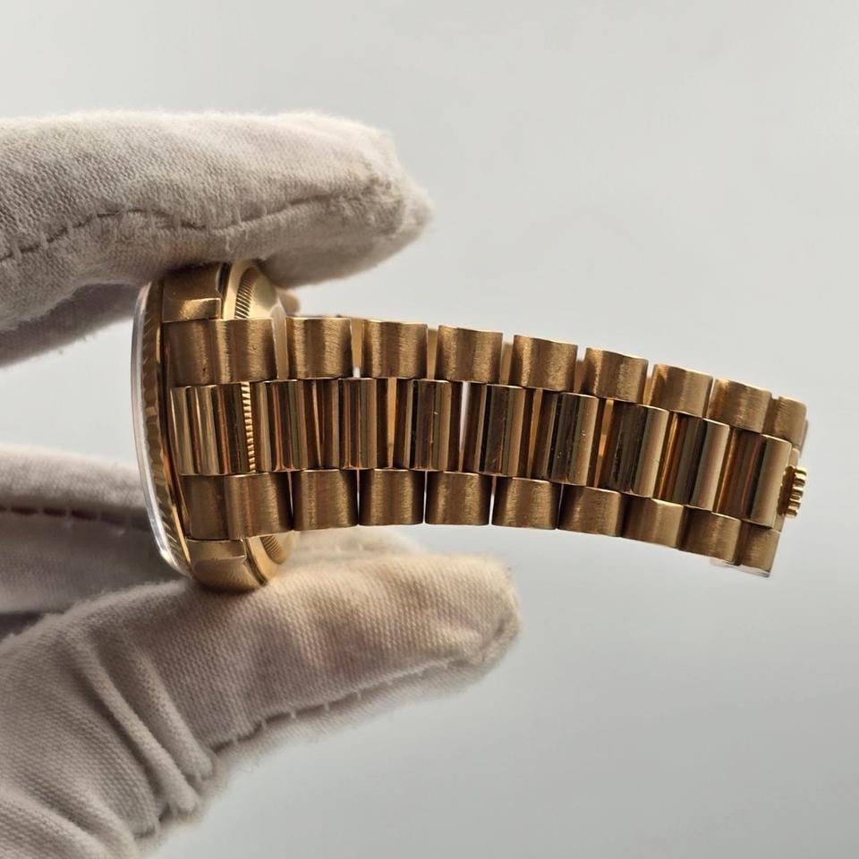 Rolex Day Date 36 President 18K zlato tovární černý diamantový ciferník, 18238 — 2 z 8