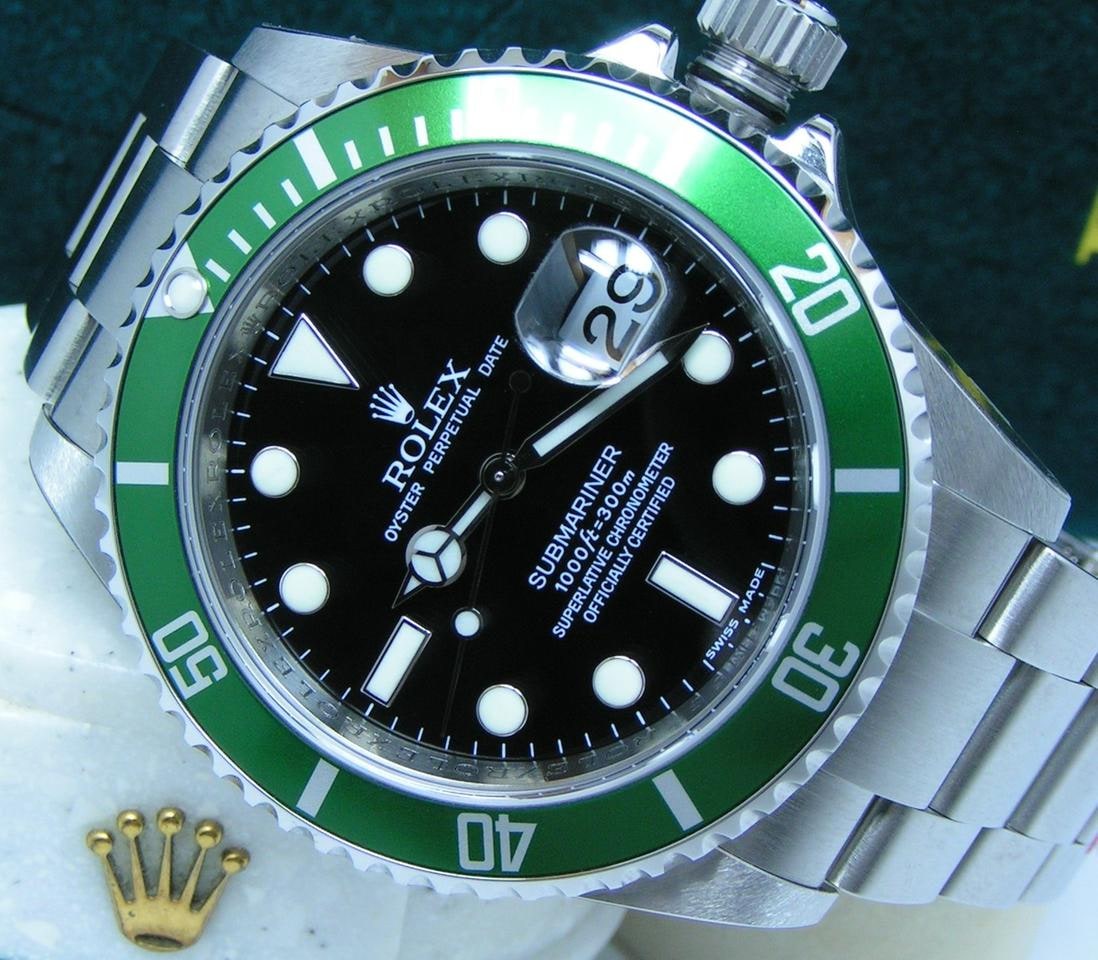Rolex Submariner Date Kermit NOS samolepky krabice papíry černý ciferník zelená luneta 2008, 16610LV — 1 z 16