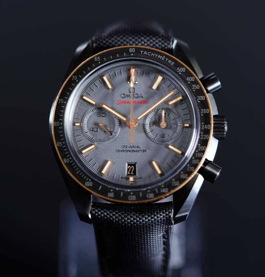 Omega Speedmaster Moonwatch Dark Side Of The Moon Sedna Black kompletní sada, výborný stav, 311.63.44.51.06.001 — 1 z 10