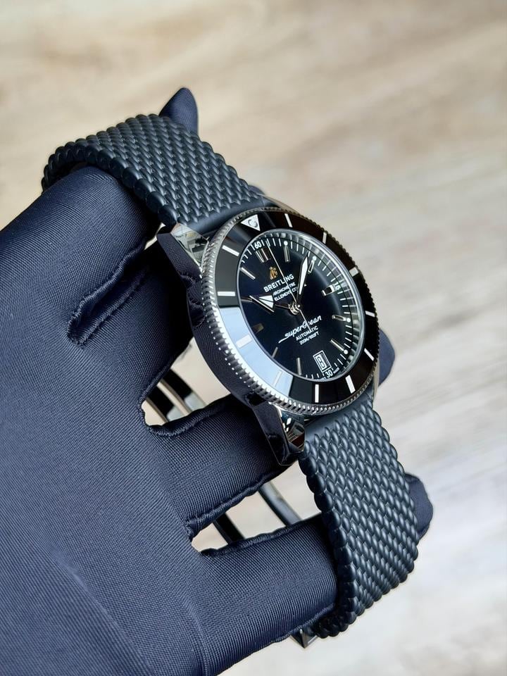 Breitling Superocean Heritage II 42mm 2020 Black Rubber Strap, AB2010121B1S1 — 2 of 7