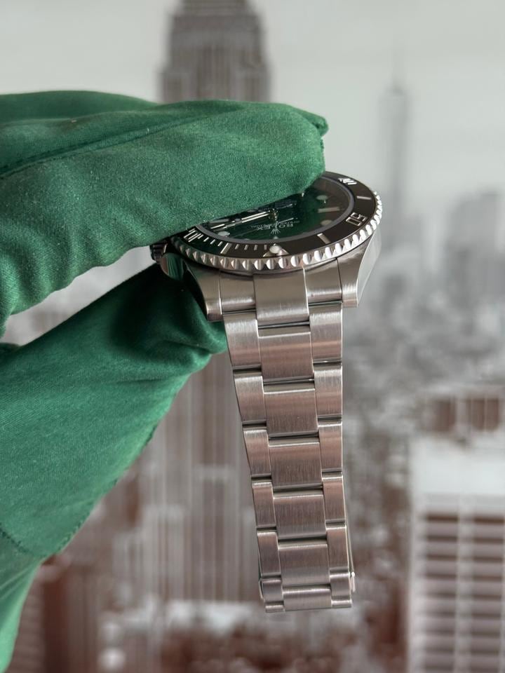 Rolex Submariner No Date 41mm Černé hodinky Full Set 2021, 124060 LN — 2 z 12