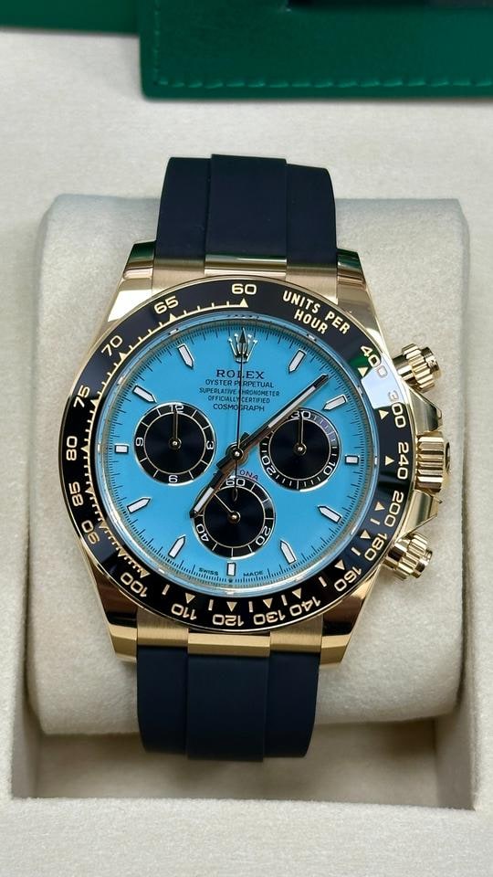 Rolex Daytona Turquoise Tiffany Dial 40mm 2026, 126518LN — 1 of 4