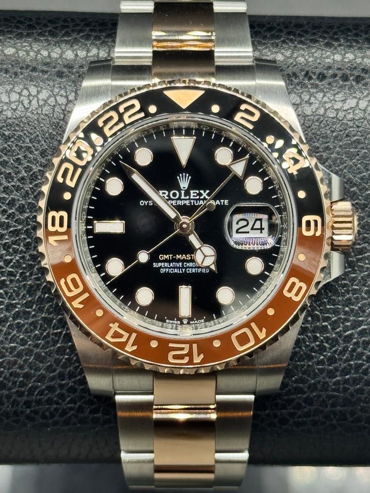 Rolex GMT Master II Root Beer Two-Tone Complete Set Box Papers 2023, 126711CHNR — 1 of 8
