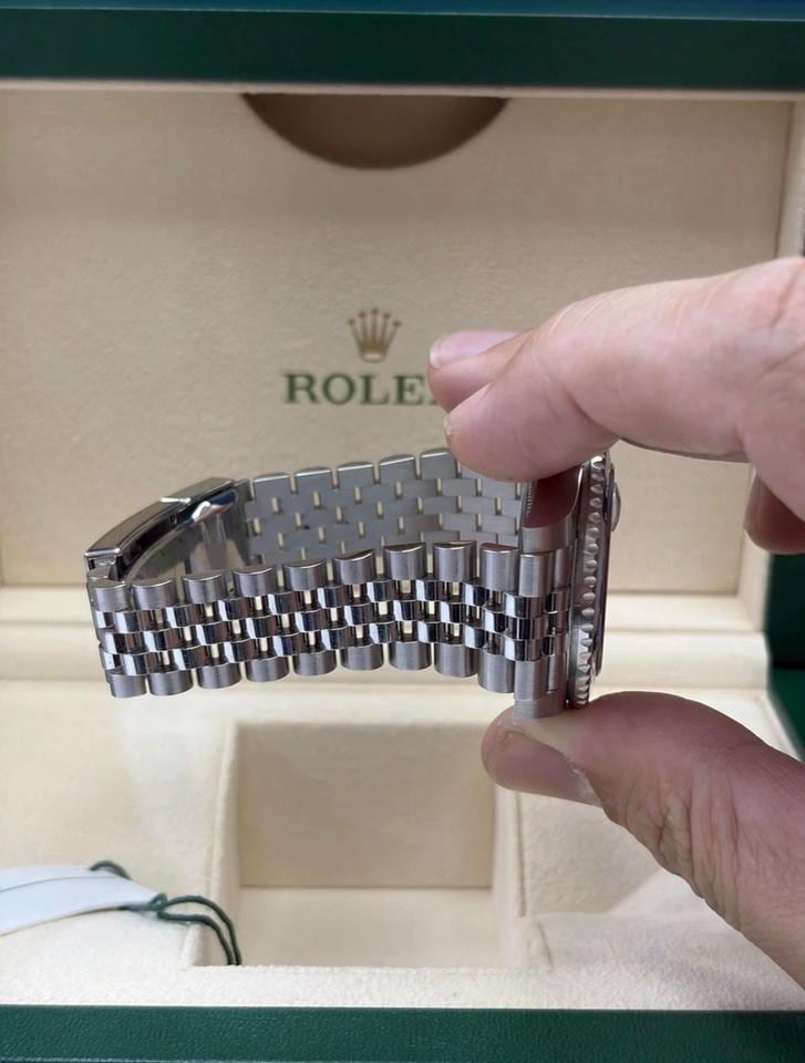 Rolex GMT Master II černý ciferník jubilee náramek 2021, 126710BLRO — 2 z 8