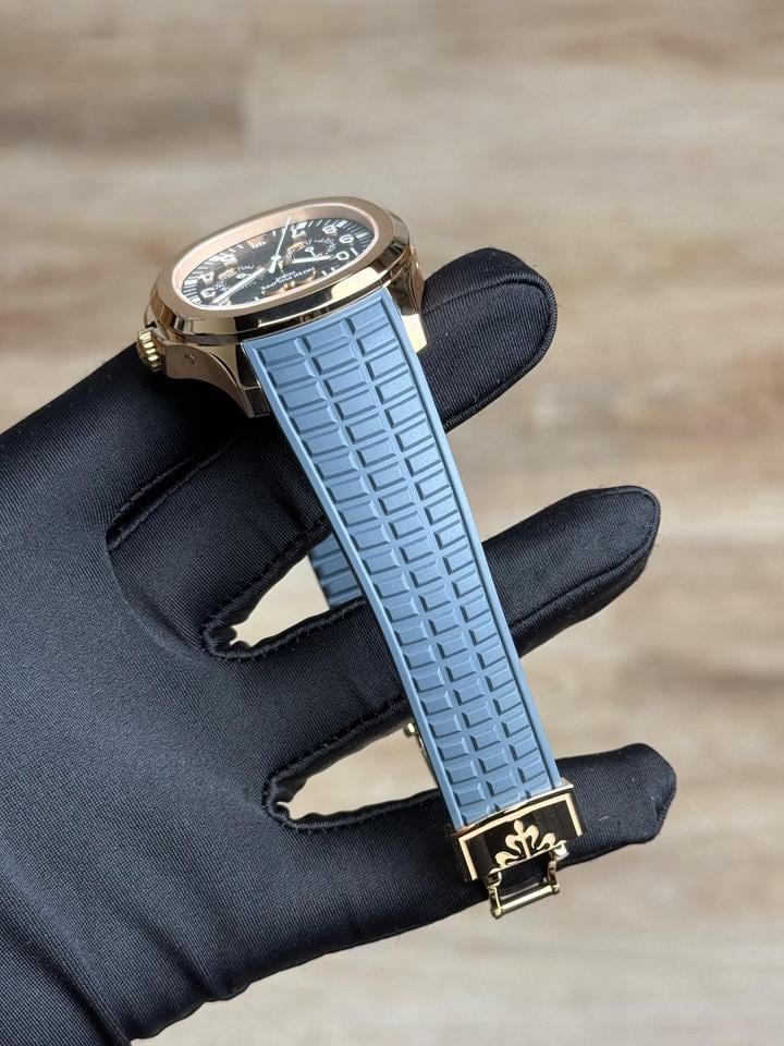 Patek Philippe Aquanaut Annual Calendar modrý nenošené, 5261R-001 — 2 z 8