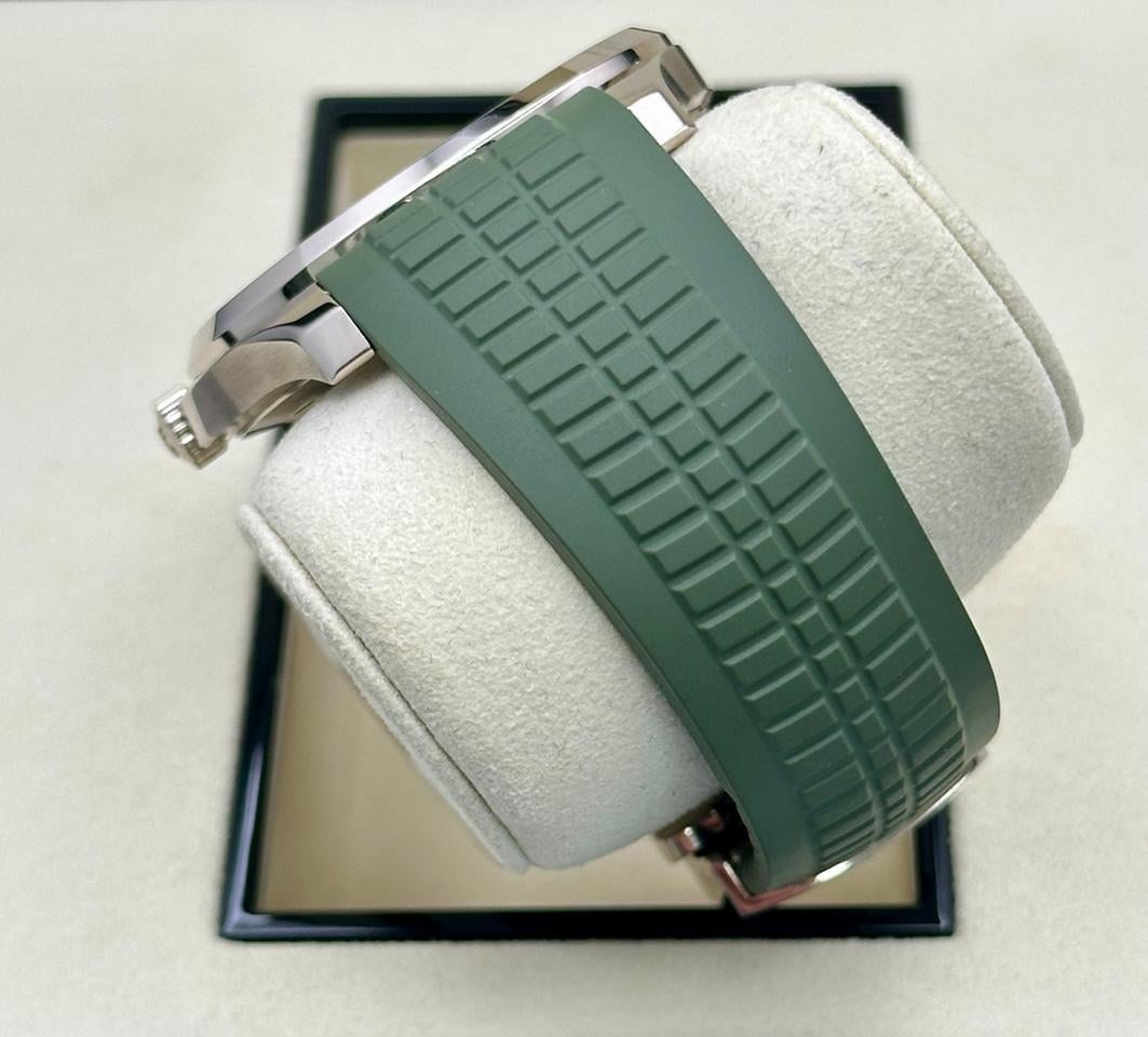 Patek Philippe Aquanaut, 5168G-010 — 2 z 8