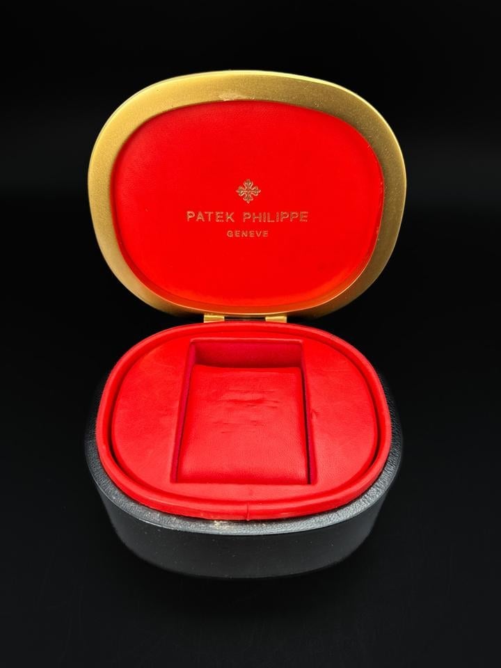 Patek Philippe Nautilus modrý ciferník 1987, 3700/11 — 2 z 12