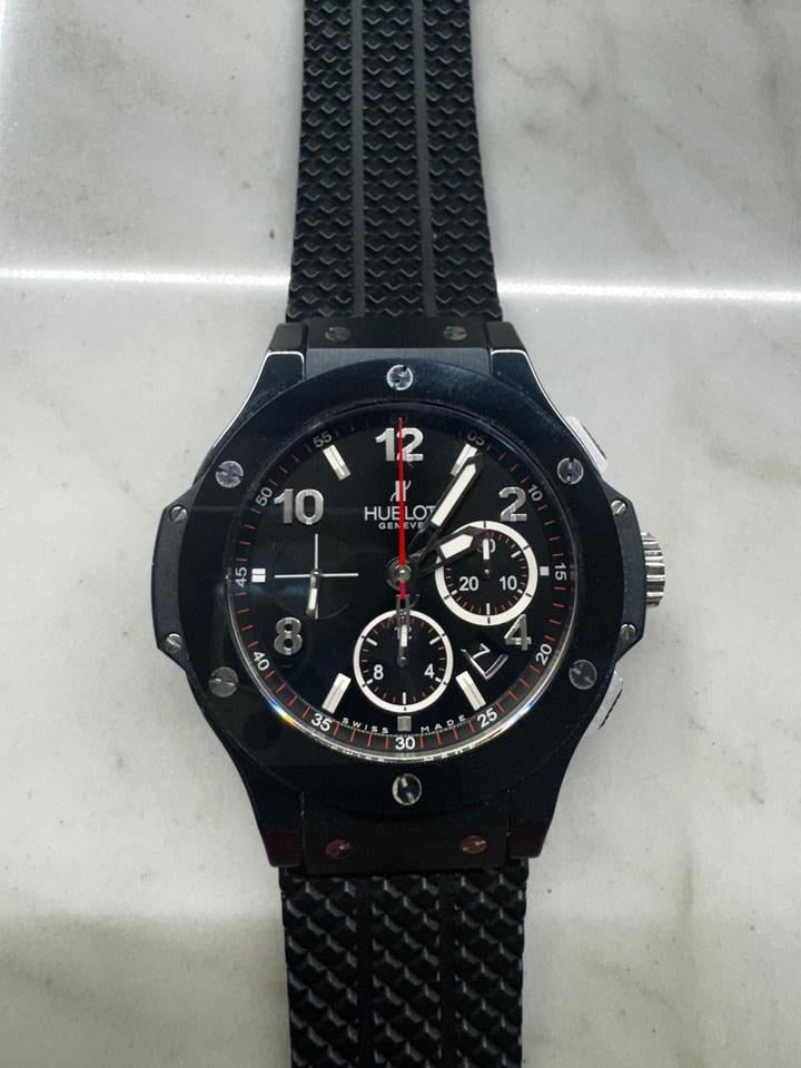 Hublot Big Bang Original Black Magic, 301.CM.130.RX — 1 z 7