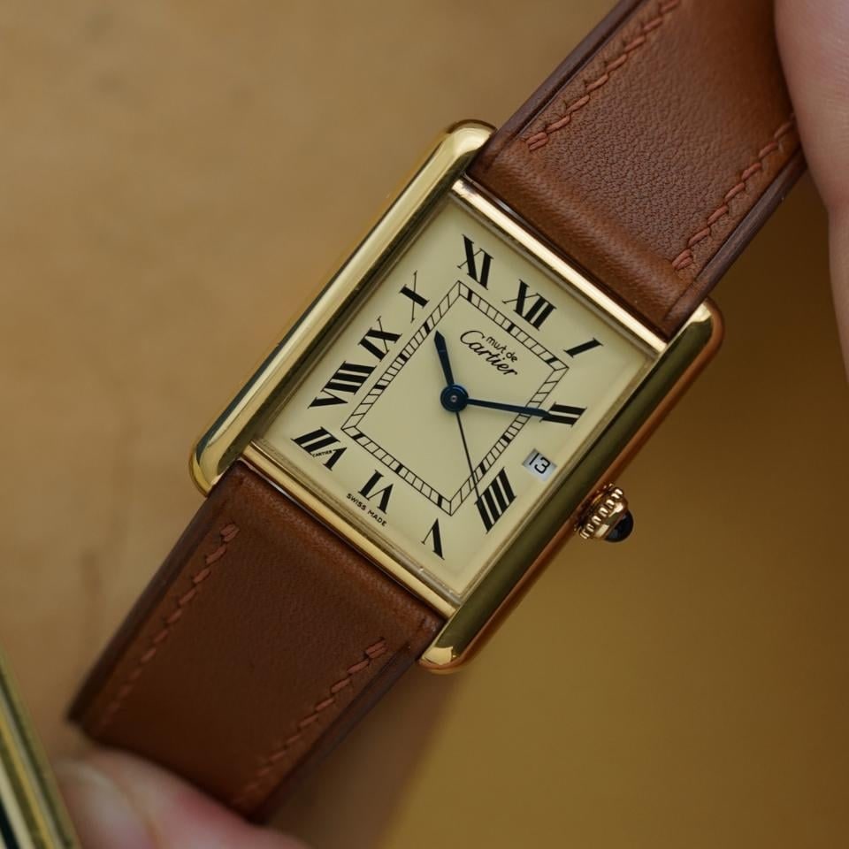Cartier Tank Vermeil Must Large Date 1990s, SG43A8 — 1 of 12
