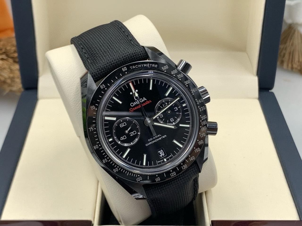 Omega Speedmaster Dark Side Of The Moon, 311.92.44.51.01.003 — 1 z 8