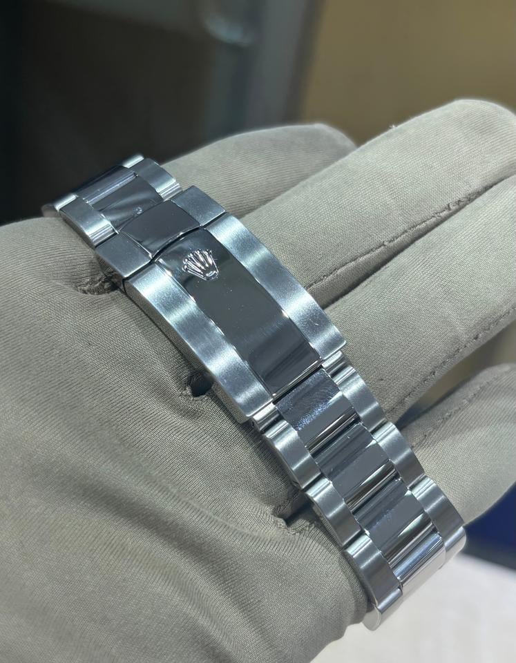 Rolex Sky Dweller černý ciferník 42 mm nerezová ocel kompletní sada, 326934 — 2 z 10