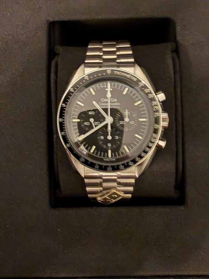 Omega Speedmaster Professional Moonwatch Dominos, 310.30.42.50.01.002 — 1 z 8