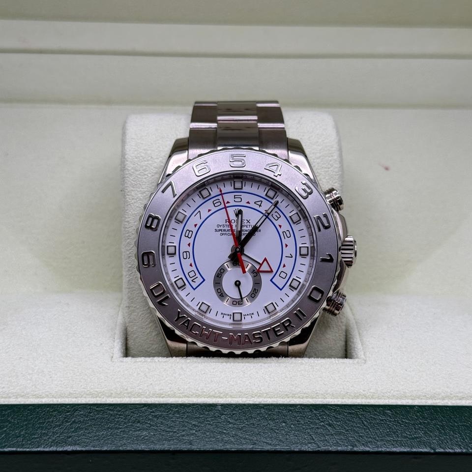 Rolex Yacht Master II weißes Zifferblatt Weißgold Oyster Armband, 116689 — 1 von 8