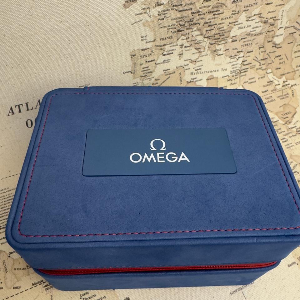 Omega Seamaster Diver 300M Americas Cup, 210.30.42.20.04.002 — 2 z 17