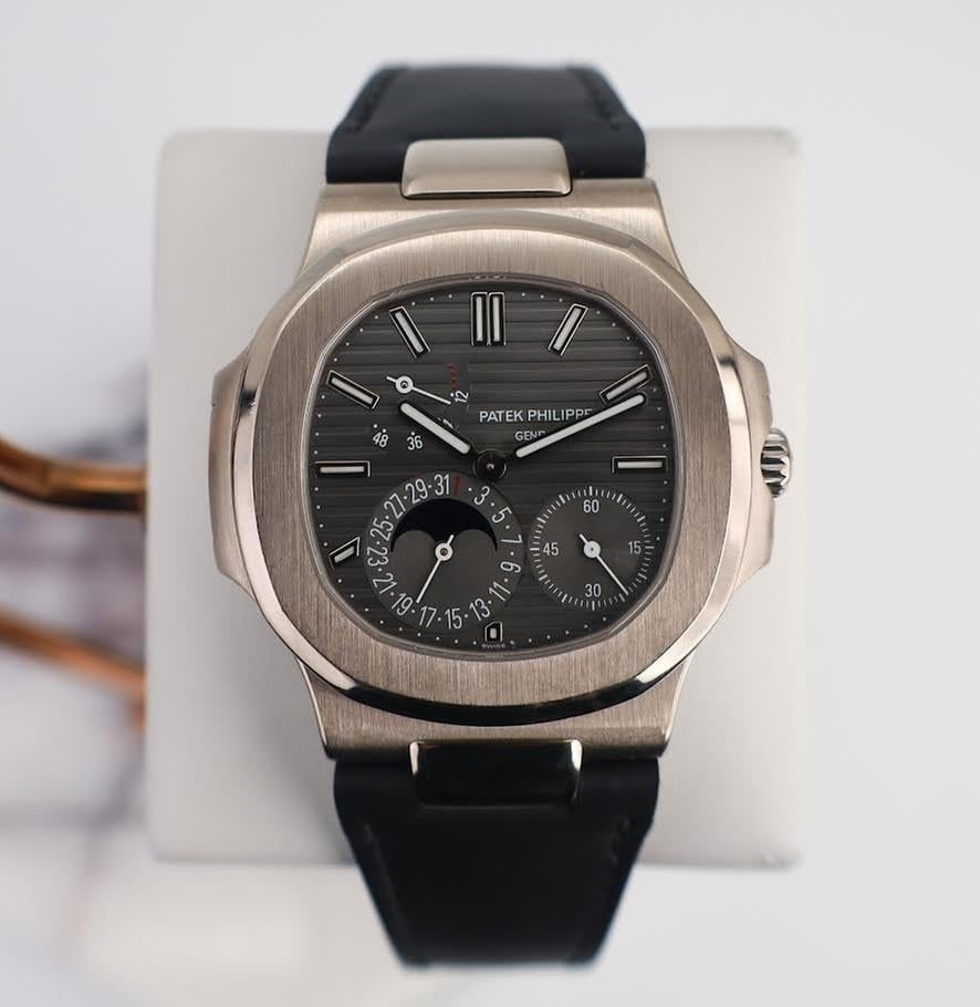 Patek Philippe Nautilus Moonphase 40mm White Gold Grey Dial, 5712G-001 — 1 of 9