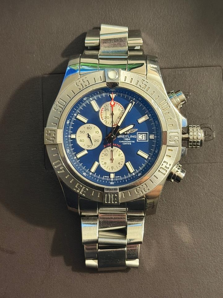 Breitling Super Avenger II, A1337111/C871-168A — 1 z 8