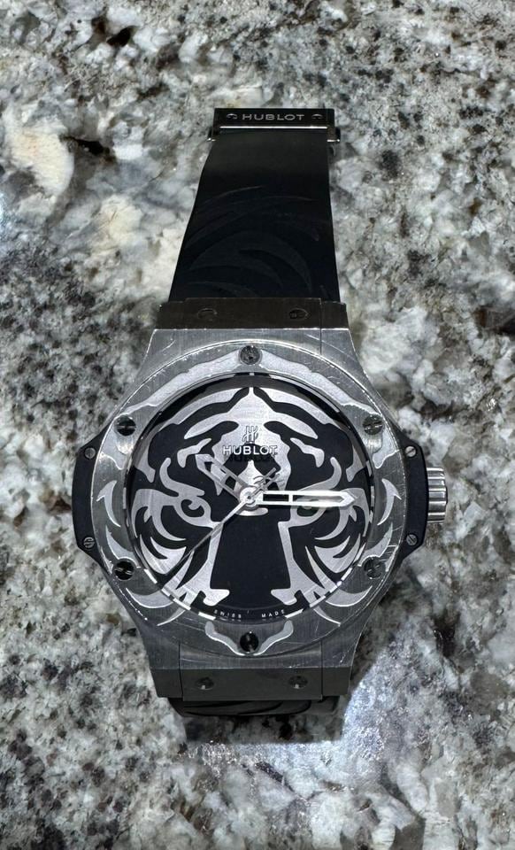 Hublot Big Bang Black Jaguar White Tiger Foundation 44mm Kompletní sada Originální krabice a dokumenty, 316.SX.4310.RX.BJW16 — 2 z 8