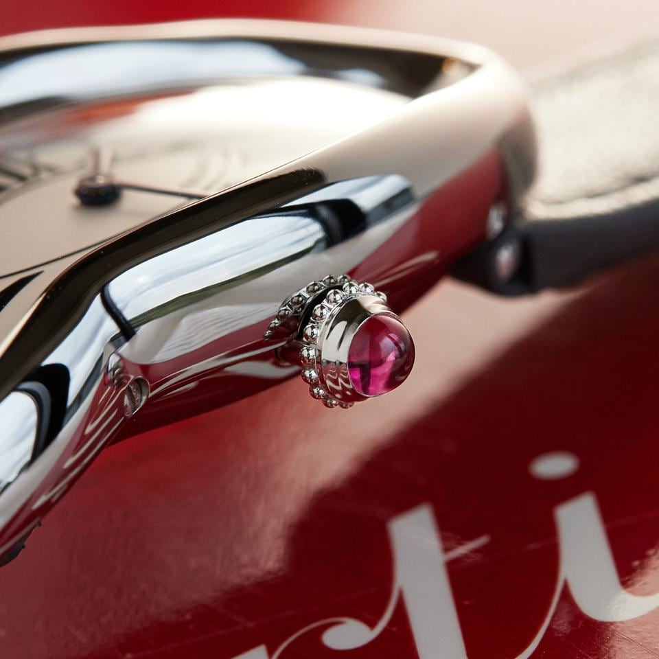 Cartier Crash London New Bond Street Exclusive Platinum ATS W008195, CRWGCH0050 — 2 of 17