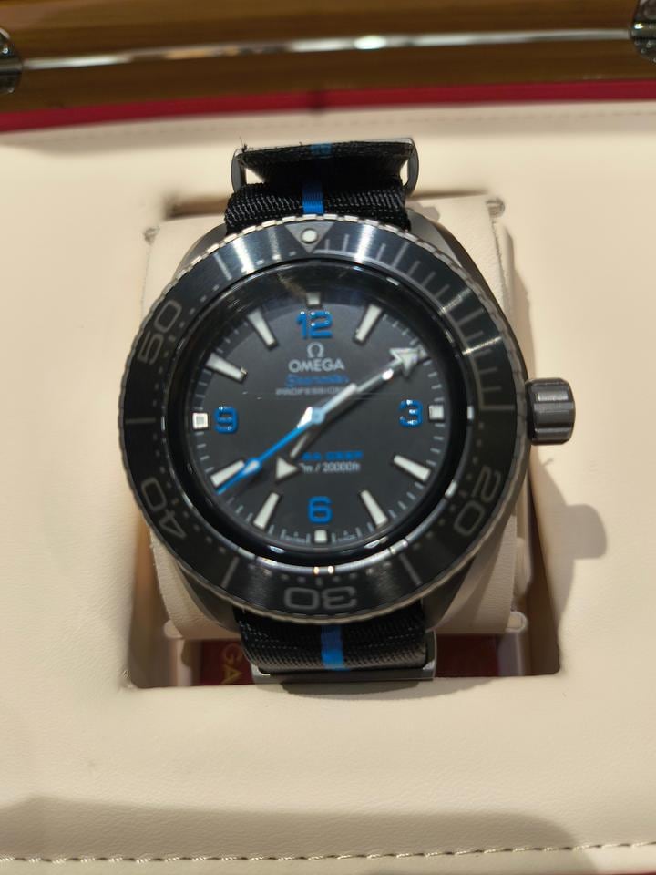 Omega Seamaster Ultra Deep 6000M, 215.92.46.21.01.001 — 2 von 9