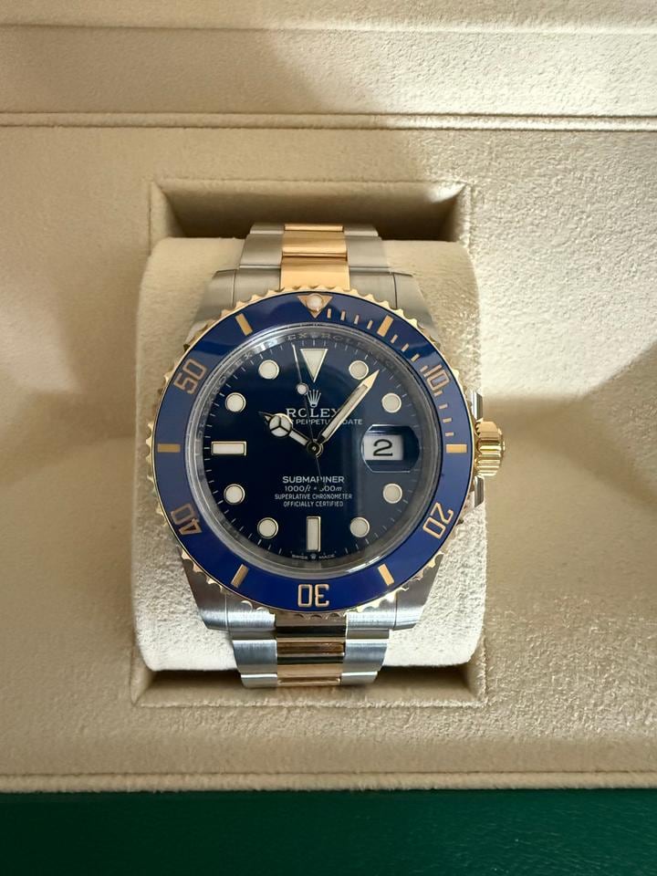 Rolex Submariner Date Kompletní sada Jako nové, 126613LB — 2 z 8