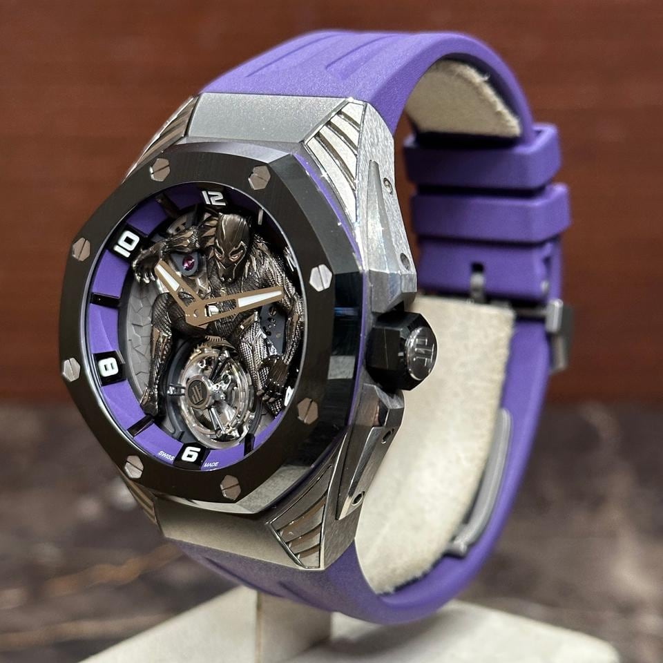 Audemars Piguet Royal Oak Concept Black Panther Flying Tourbillon Nové, 26620IO.OO.D077CA.01 — 2 z 10