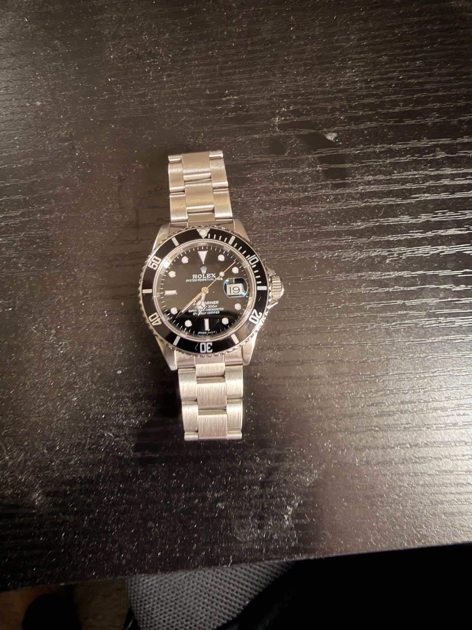 Rolex Submariner Date, 16610 — 1 of 7