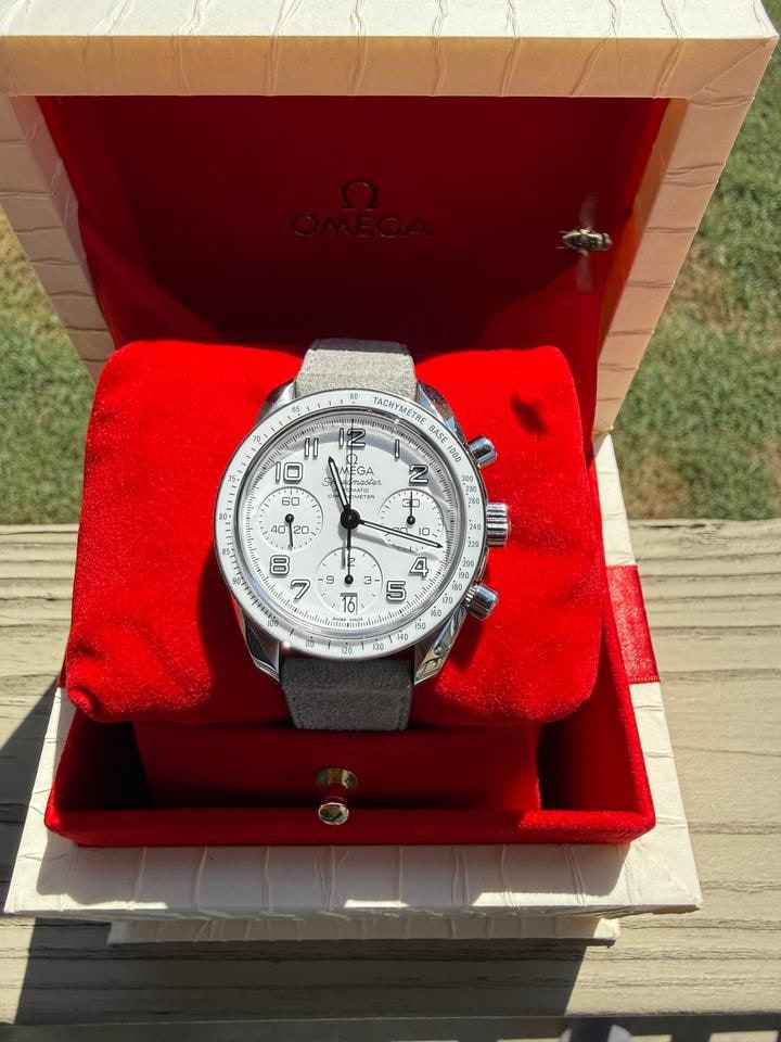 Omega Speedmaster Chronograph, 324.33.38.40.04.001 — 1 von 7