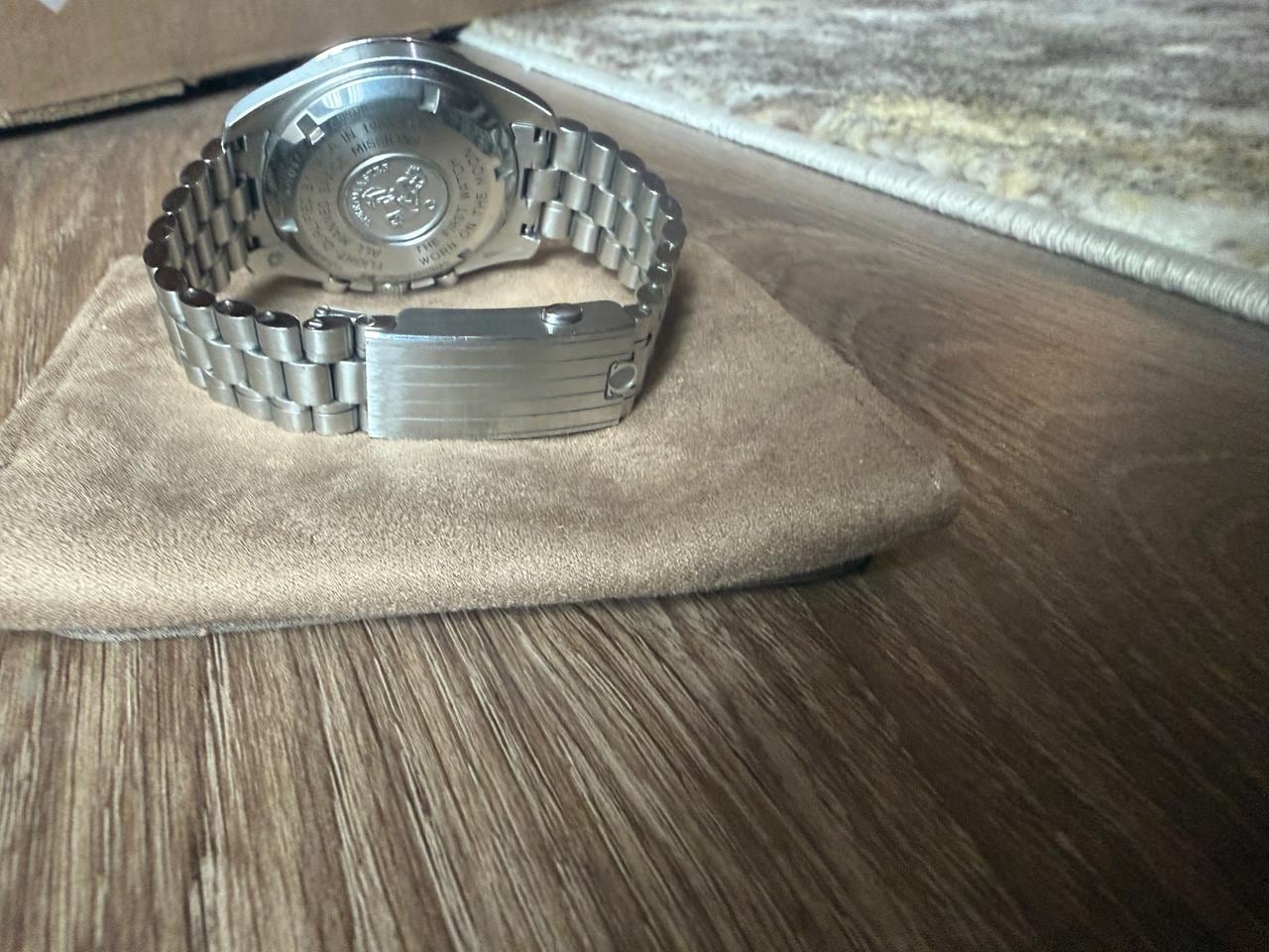 Omega Speedmaster Professional Moonwatch Kompletní sada krabice papíry doklad 2022 Hesalite Cal. 3861, 310.30.42.50.01.001 — 2 z 9