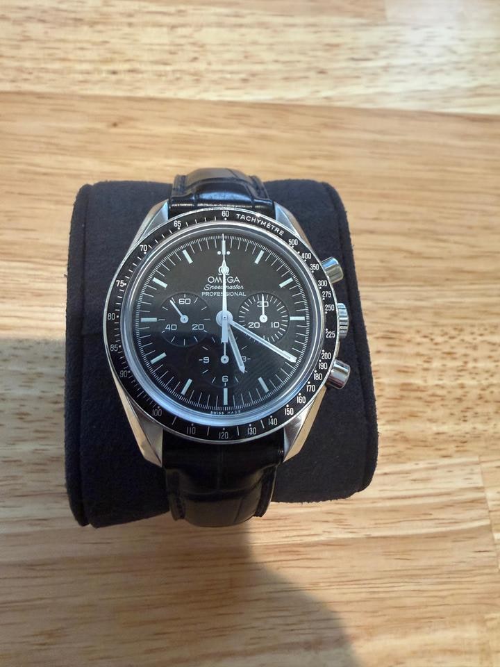 Omega Speedmaster Professional Moonwatch Kompletní sada, právě servisováno, 311.33.42.30.01.002 — 1 z 16