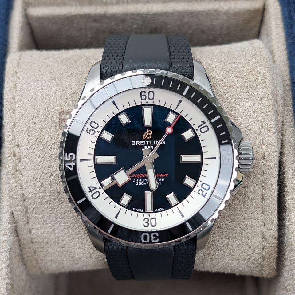 Breitling Superocean Automatic 42 Schwarzes Zifferblatt Edelstahl Uhr, A17375211B1S1 — 1 von 6