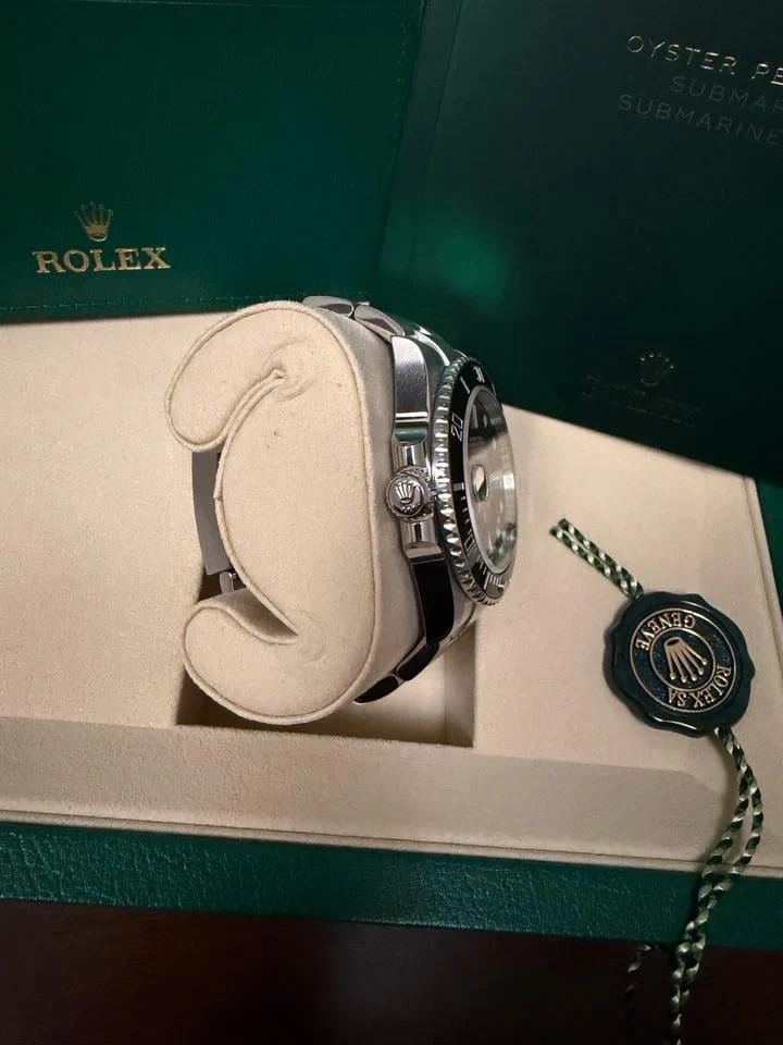 Rolex Submariner Date 2026 Echtes Komplettset Ungetragen — 1 von 9