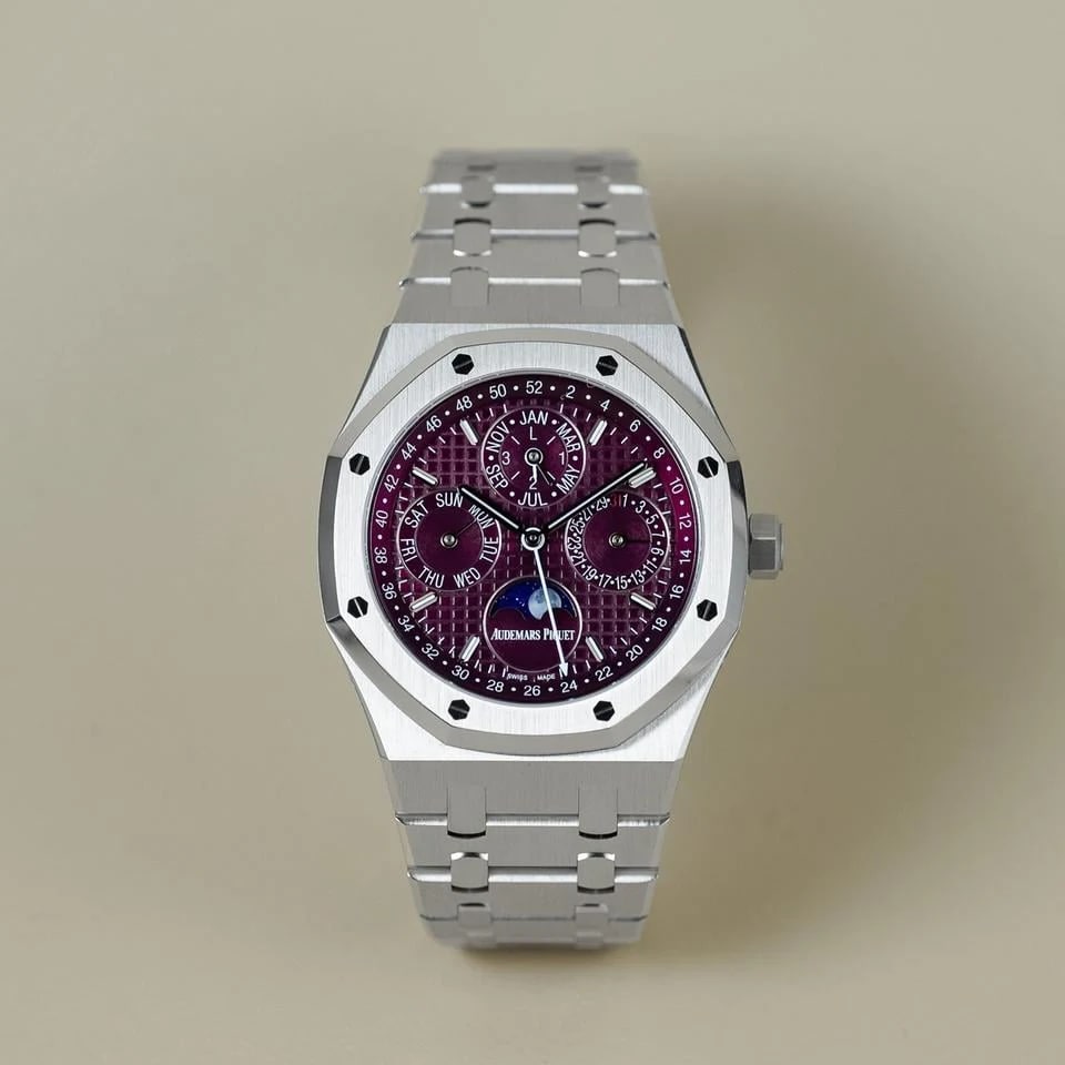 Audemars Piguet Royal Oak Perpetual Calendar 41 mm Türkis Zifferblatt Weißgold Qatar Edition — 1 von 4